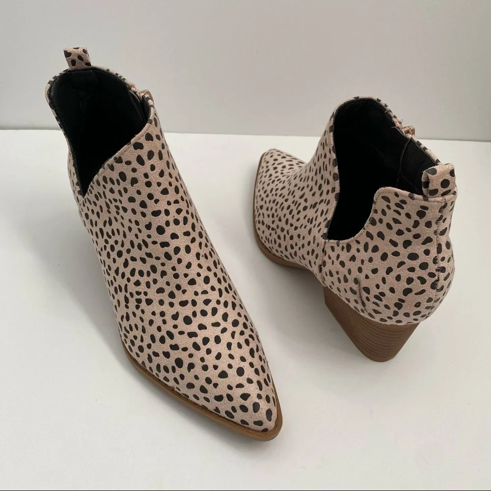 Blush Pink Cheeta Animal Print Ankle Boot Booties - Picture 2 of 15